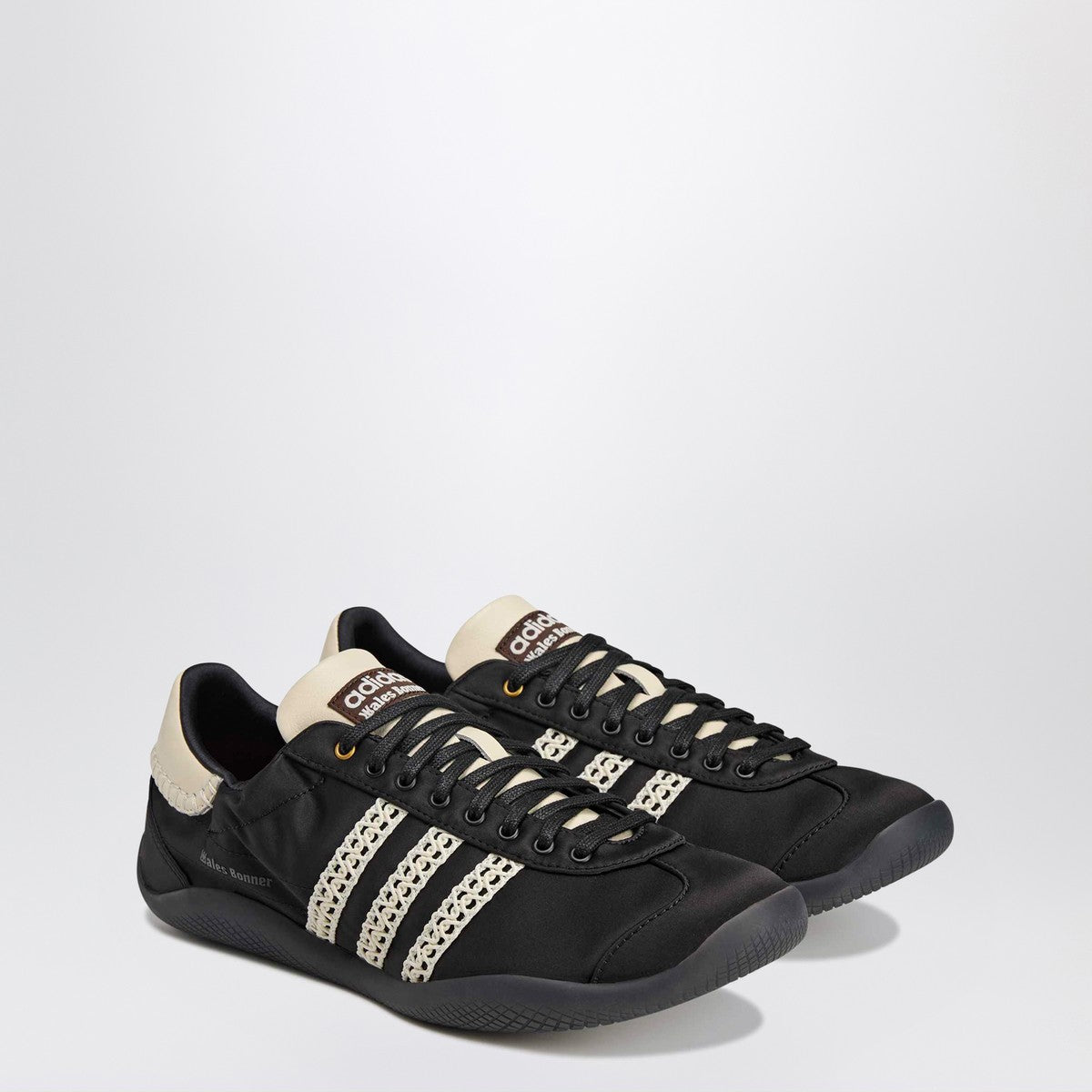 adidas by Wales Bonner Sneaker WB Karintha Lo Satin Core Black/Dark Brown/Cream White adidas by Wales Bonner