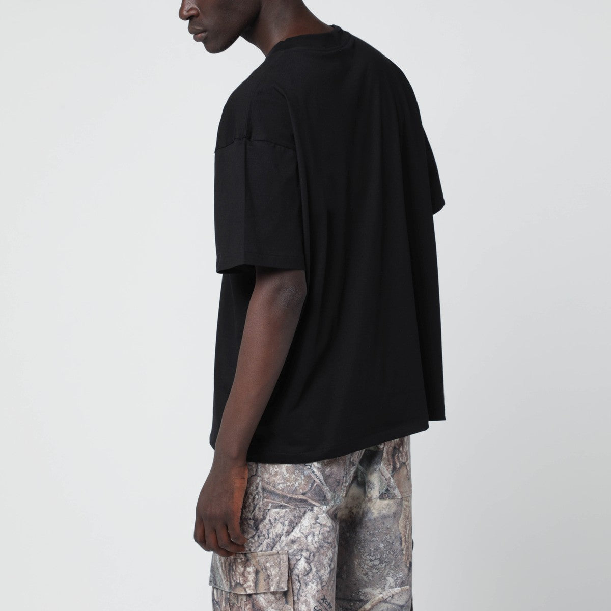 Represent Black crew neck t-shirt Represent