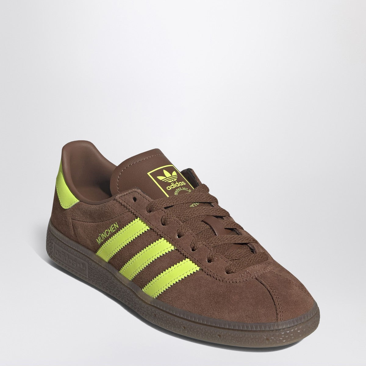adidas Originals Sneaker München in brown/yellow suede adidas Originals