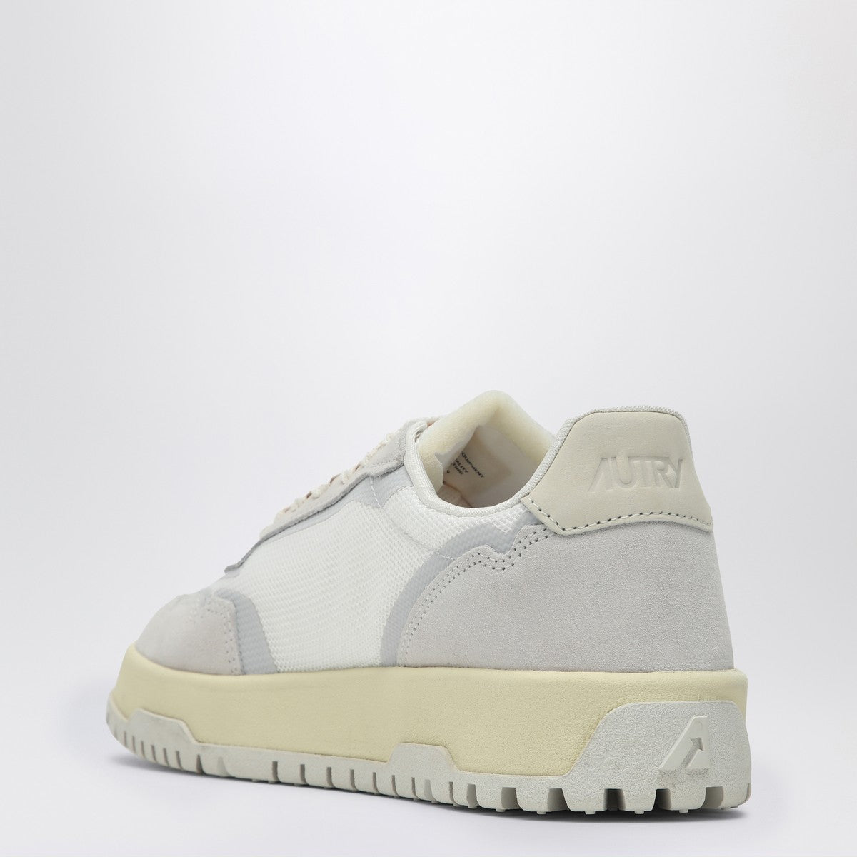 AUTRY White/grey leather and mesh low CLC trainer Autry