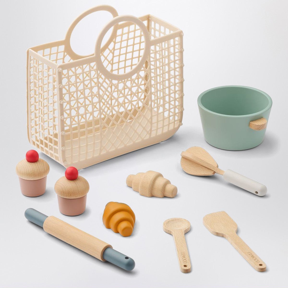 Liewood Lisbeth wooden play cooking set Liewood