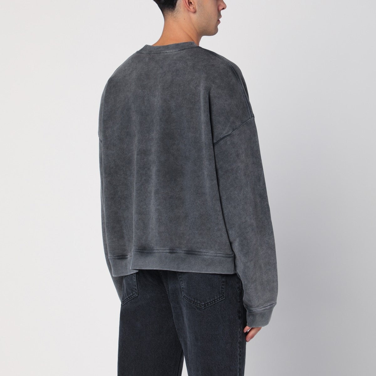 Represent Round-neck sweatshirt with Rep application Represent