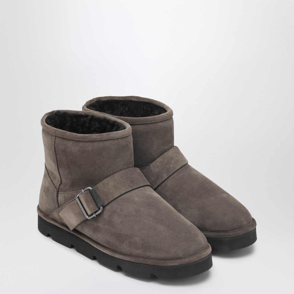 Brunello Cucinelli Boot in dove-colored suede Brunello Cucinelli