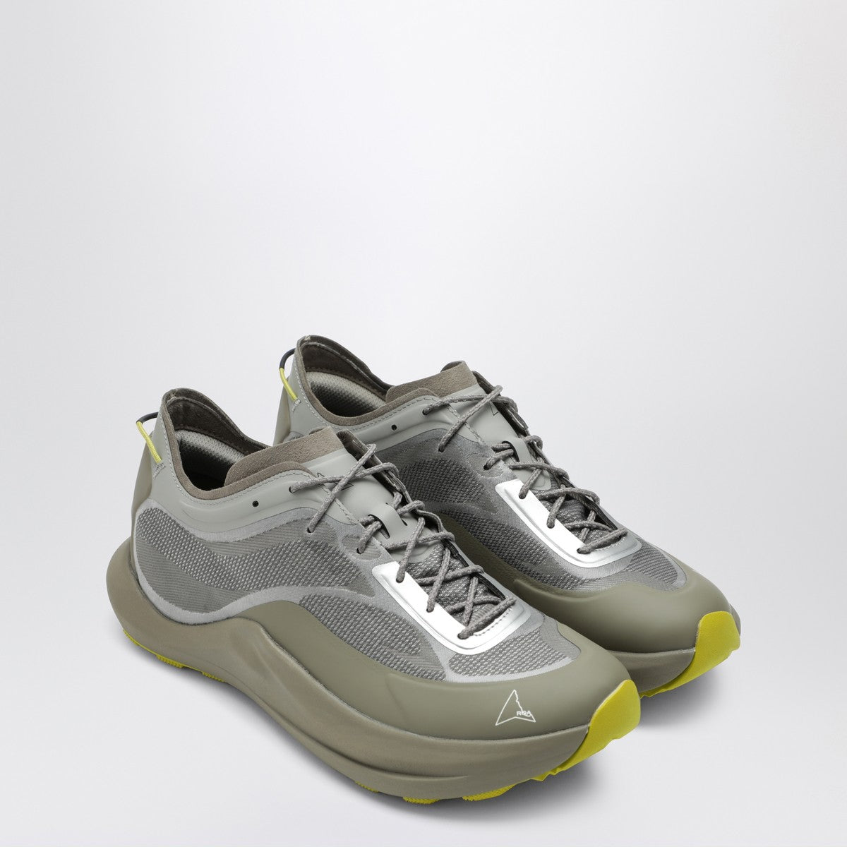 ROA Sneaker Sella in silver/neon yellow fabric ROA