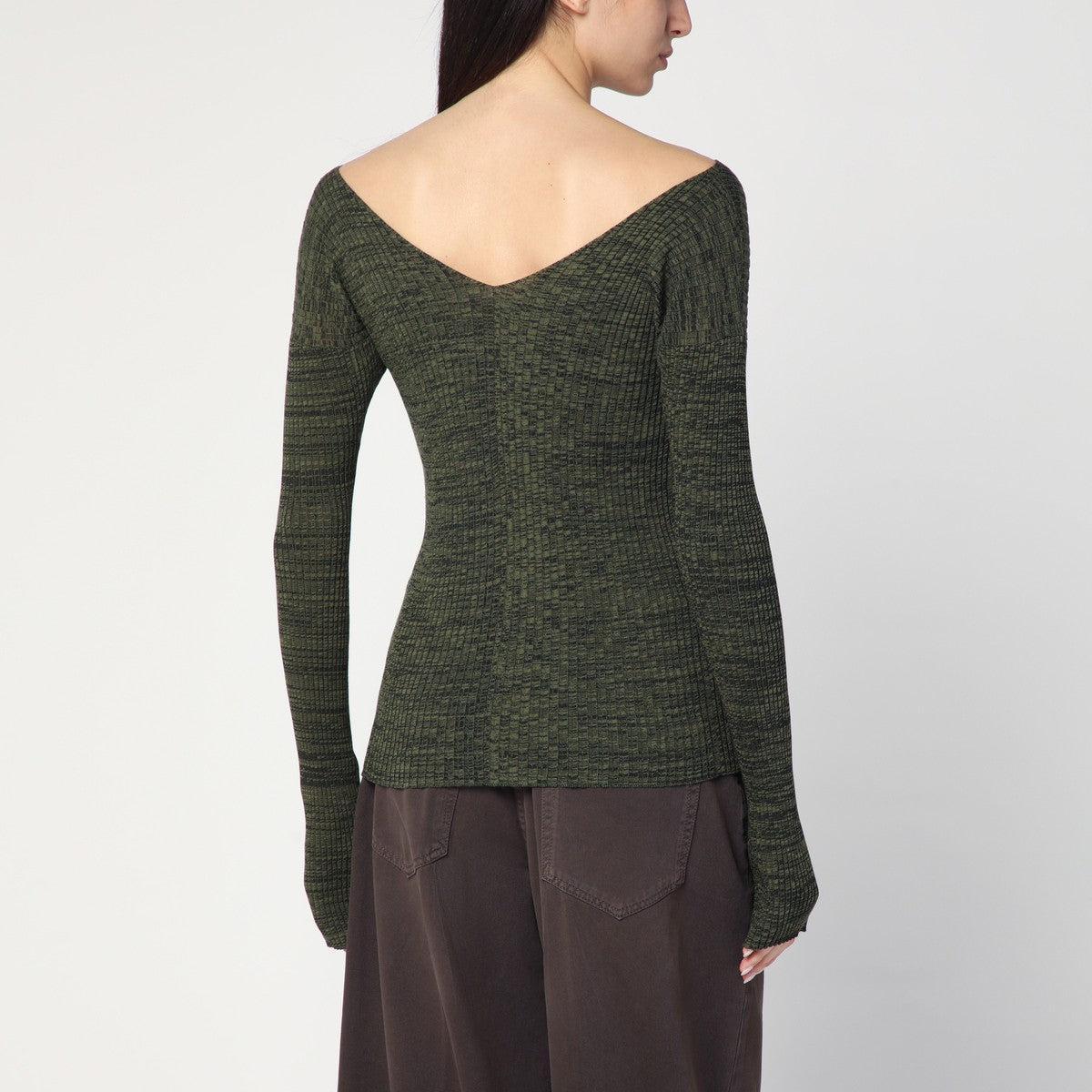 6397 Double-V military green sweater 6397