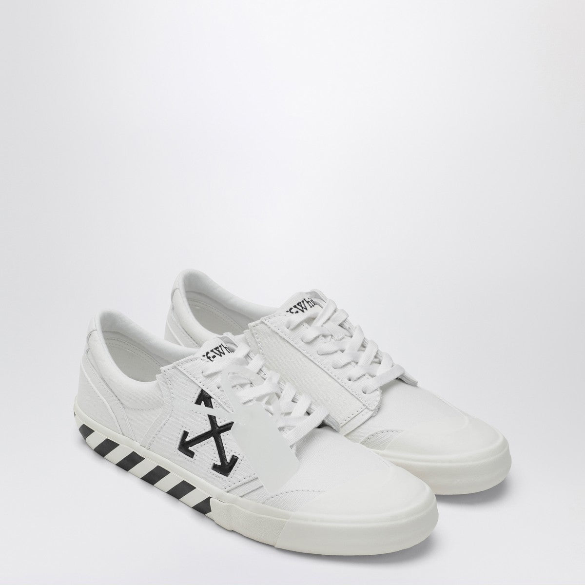 Off White Off-White™ White Sneakers New Low Vulcanized Off White
