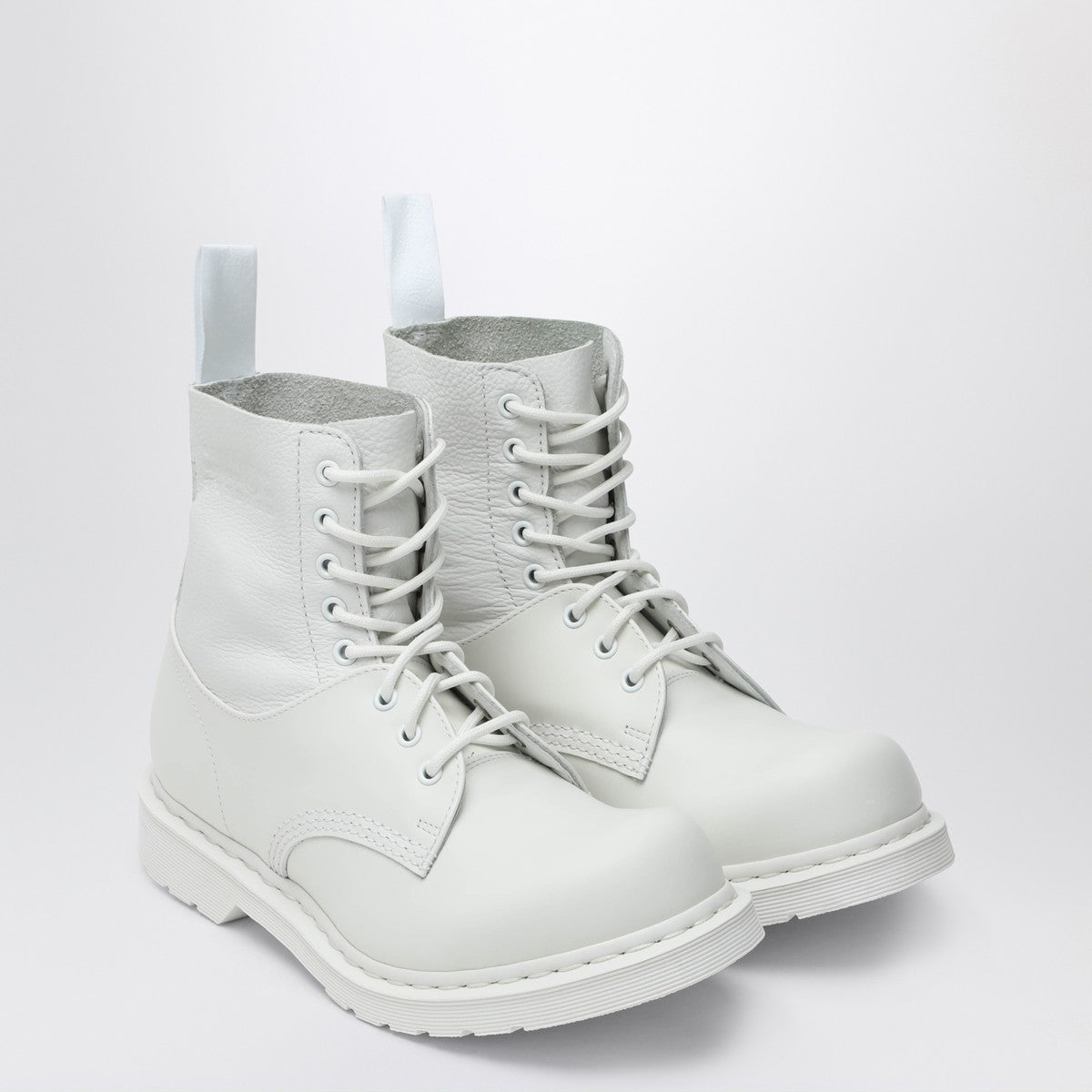 MM6 Maison Margiela White lace-up boot MM6 X Dr. Martens MM6 Maison Margiela