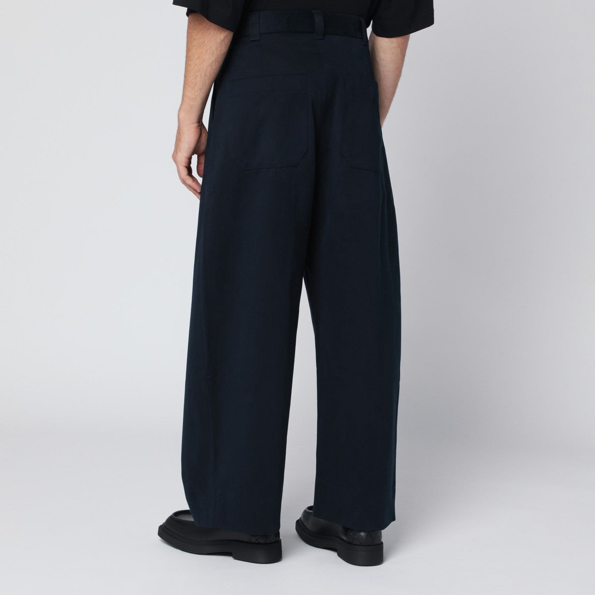 STUDIO NICHOLSON Wide-leg navy blue cotton trousers Studio Nicholson