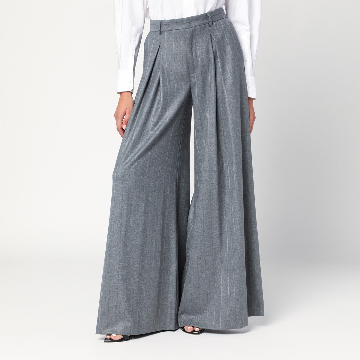 THE ANDAMANE Extra-wide grey pinstriped Tara trousers The Andamane