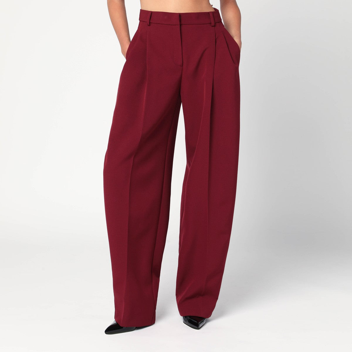 THE ANDAMANE Bordeaux pleated pants The Andamane