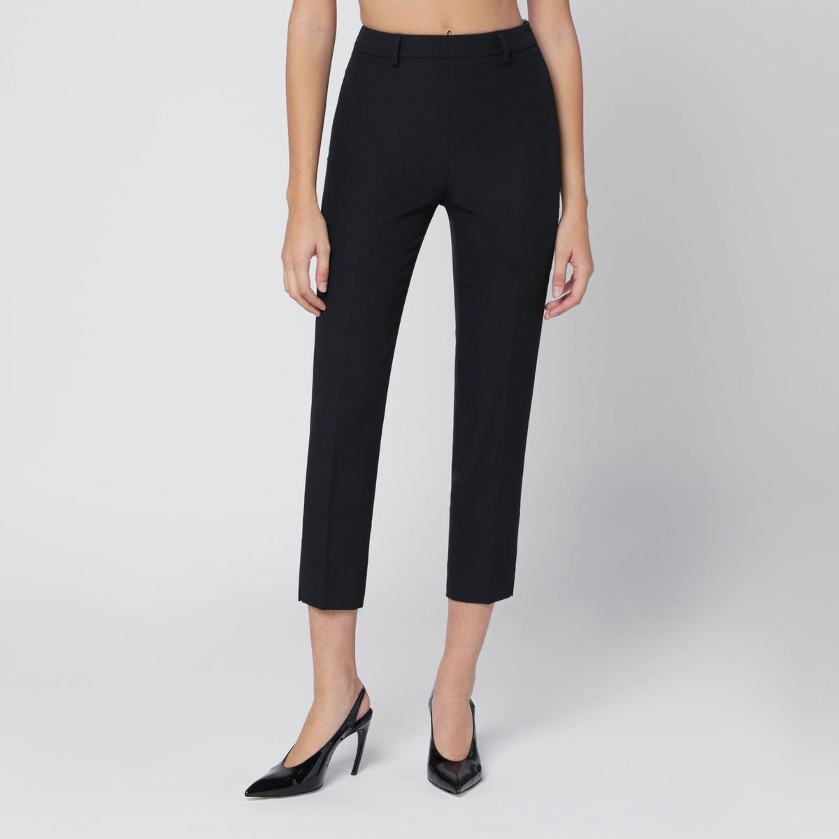 THE ANDAMANE Black Yacinta capri trousers The Andamane