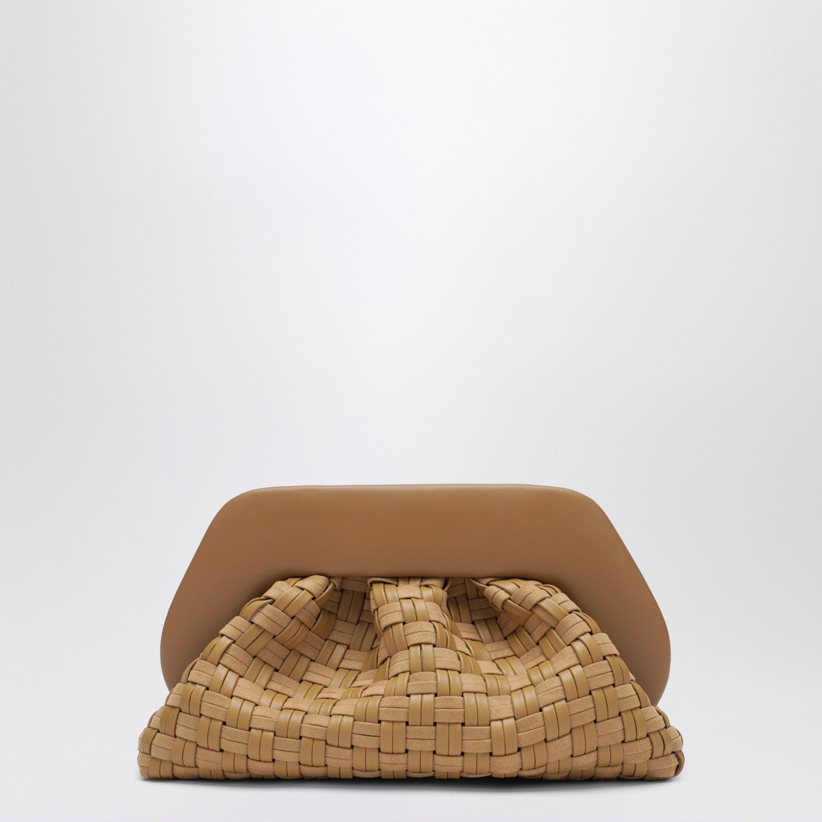 THEMOIRè Woven clutch Tia in biscuit color THEMOIRè
