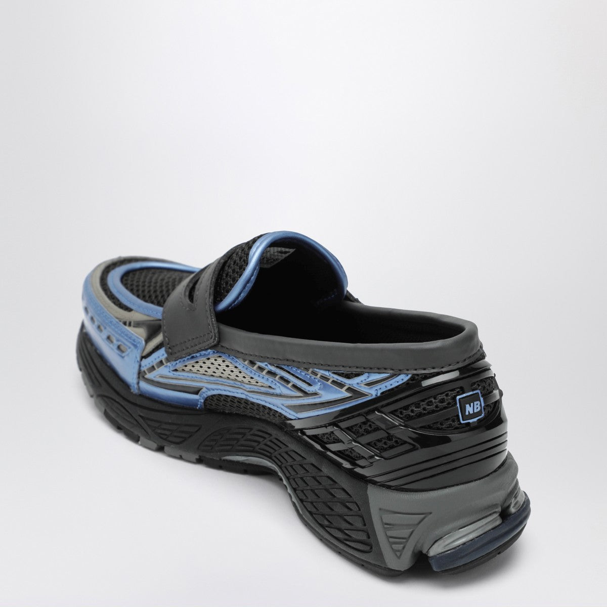 New Balance Black/blue 1906L loafer sneakers New Balance