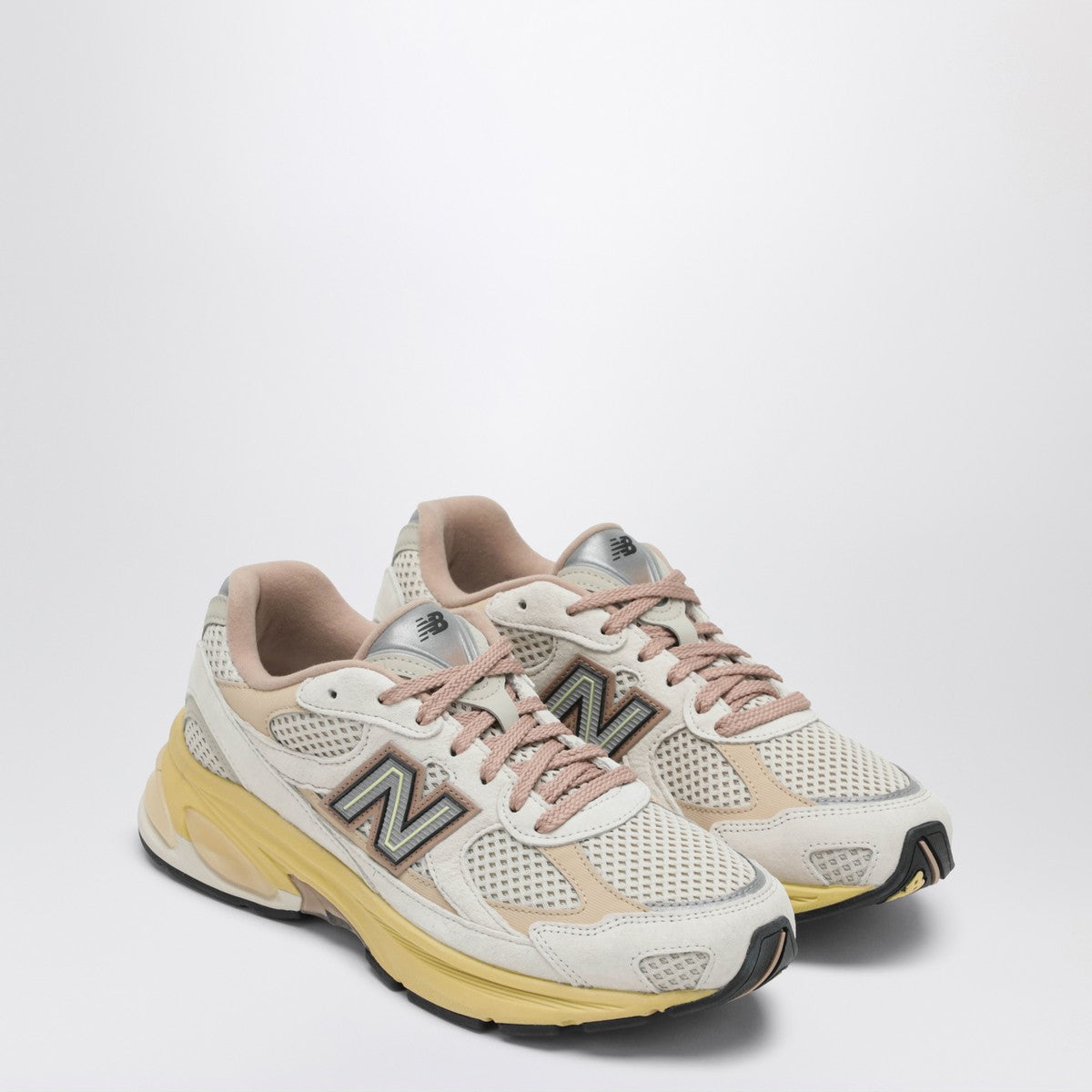 New Balance 2010 sneaker in Linen/Desert Clay New Balance