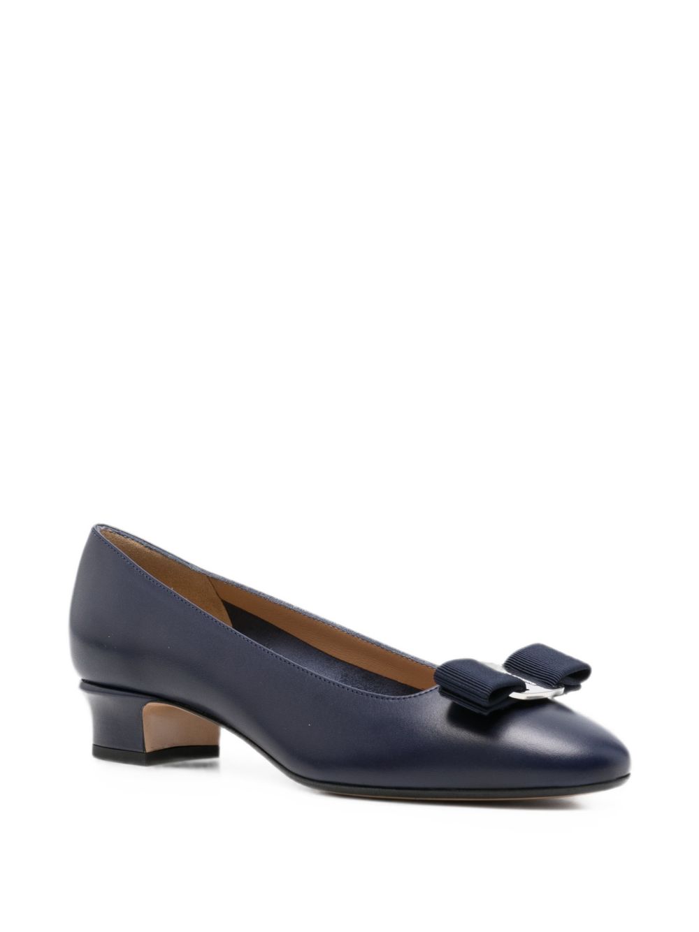 LEATHER PUMPS