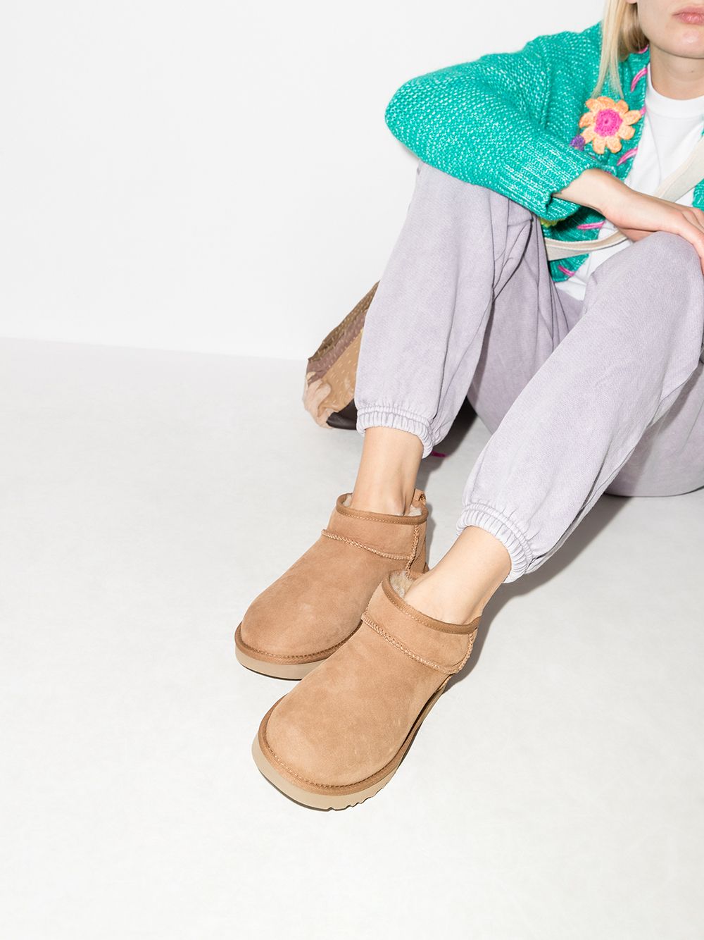CLASSIC ULTRA MINI BOOTS