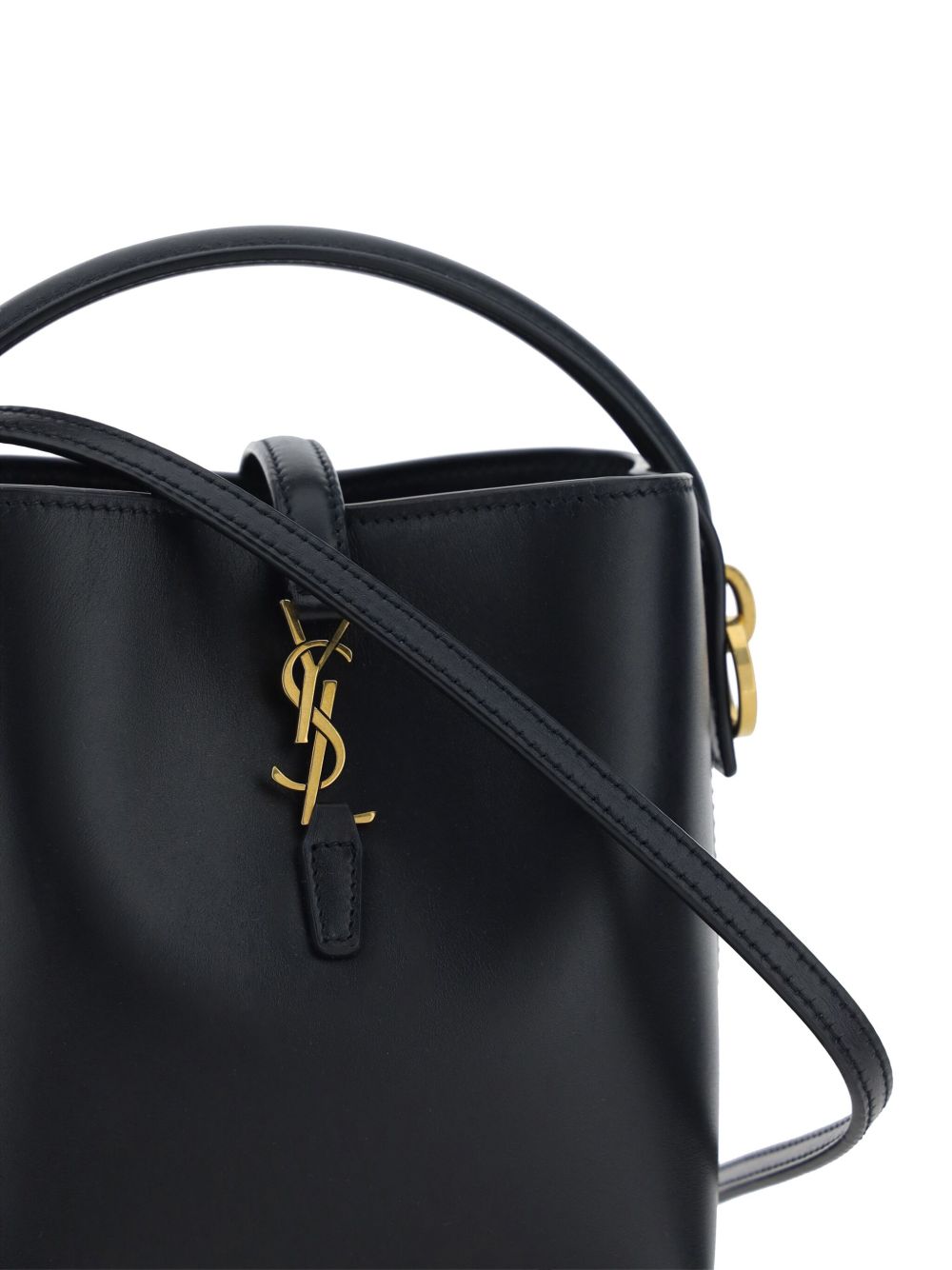 LE 37 MINI LEATHER BUCKET BAG