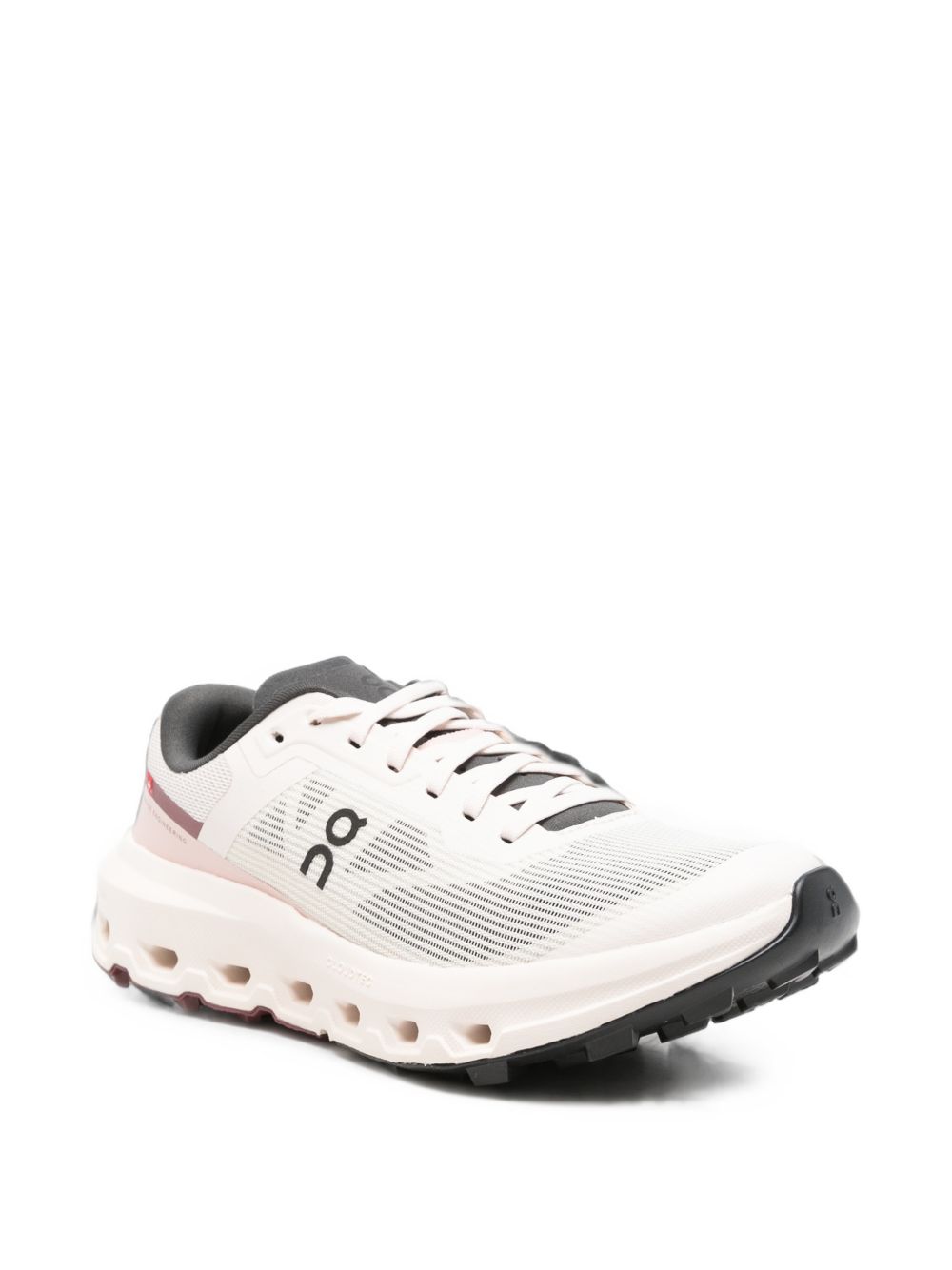 CLOUDVISTA 3 SNEAKERS