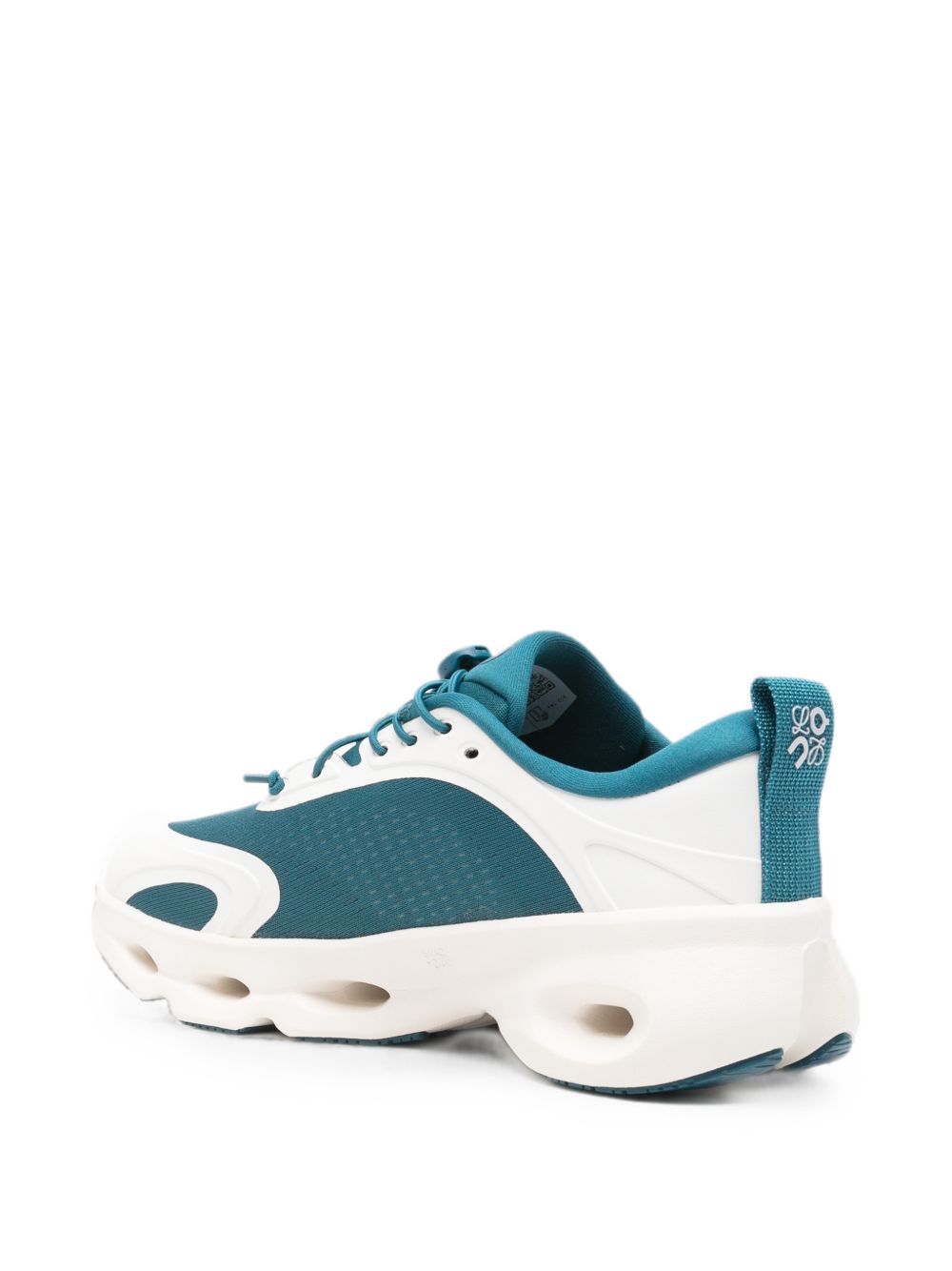 CLOUDSOLO SNEAKERS