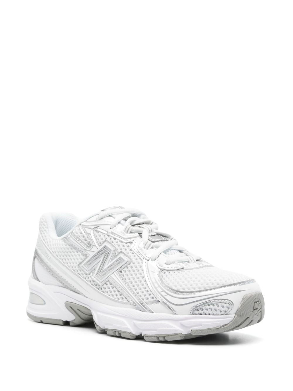 740 SNEAKERS