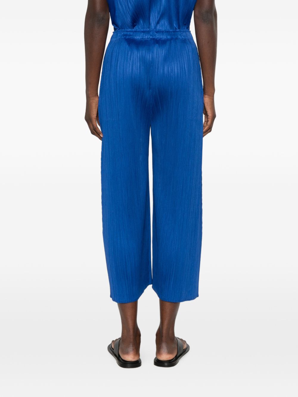 PLEATED WIDE-LEG TROUSERS