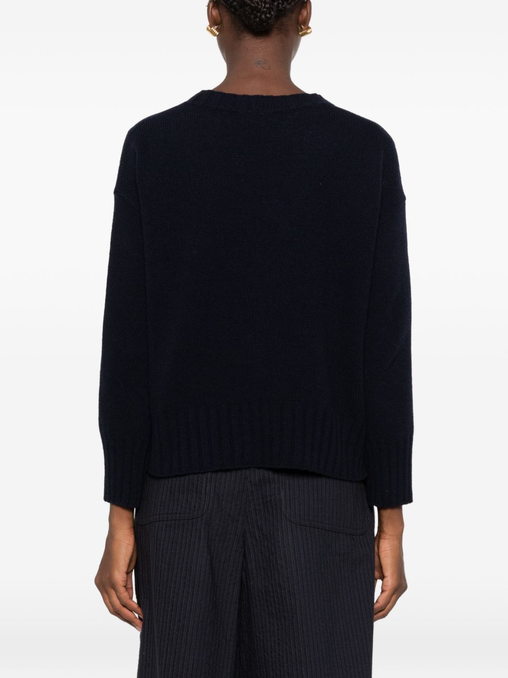 WOOL V-NECKED CARDIGAN