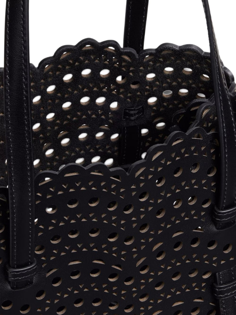 MINA 25 LEATHER HANDBAG