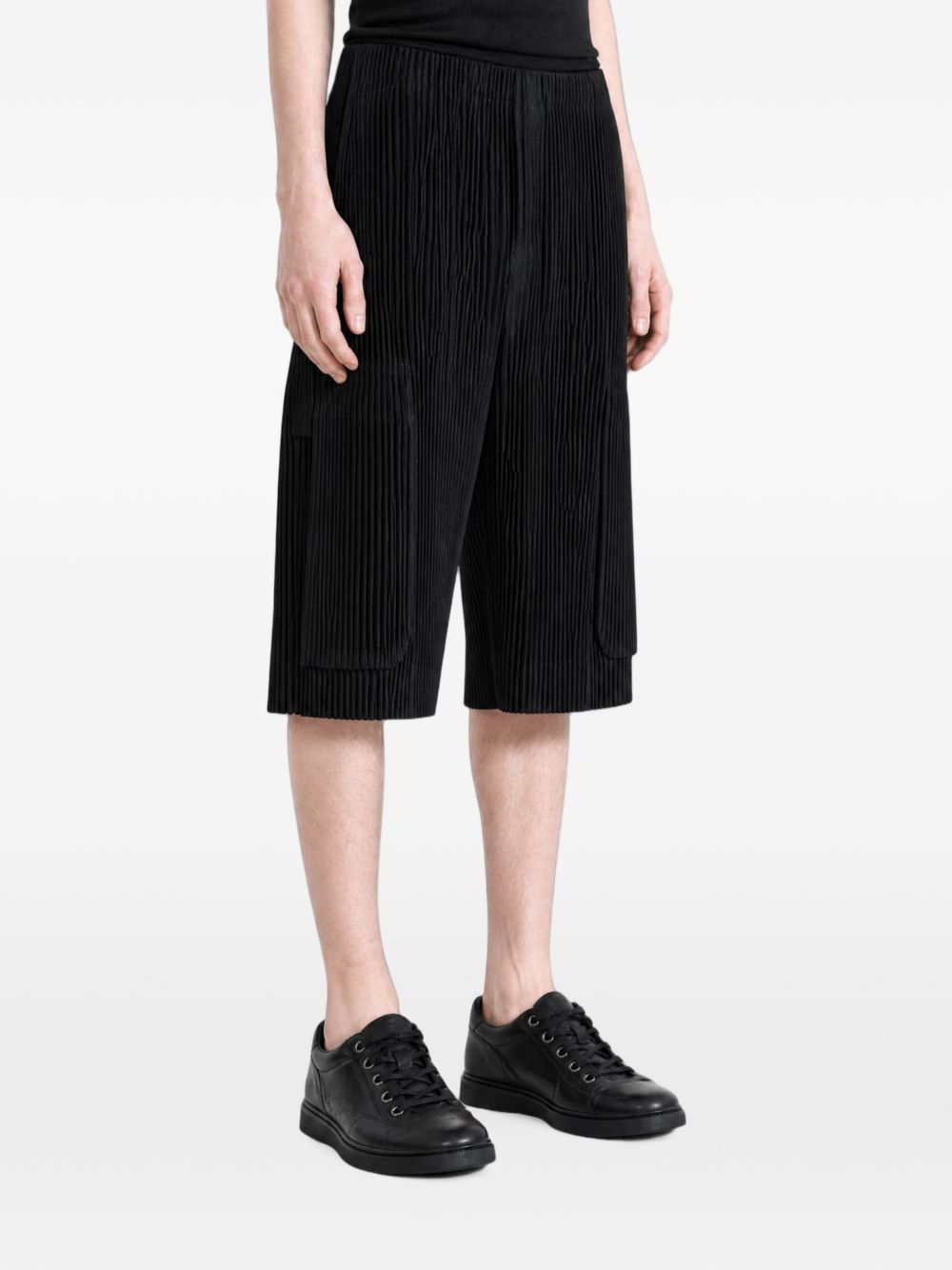 PLEATED TROUSERS