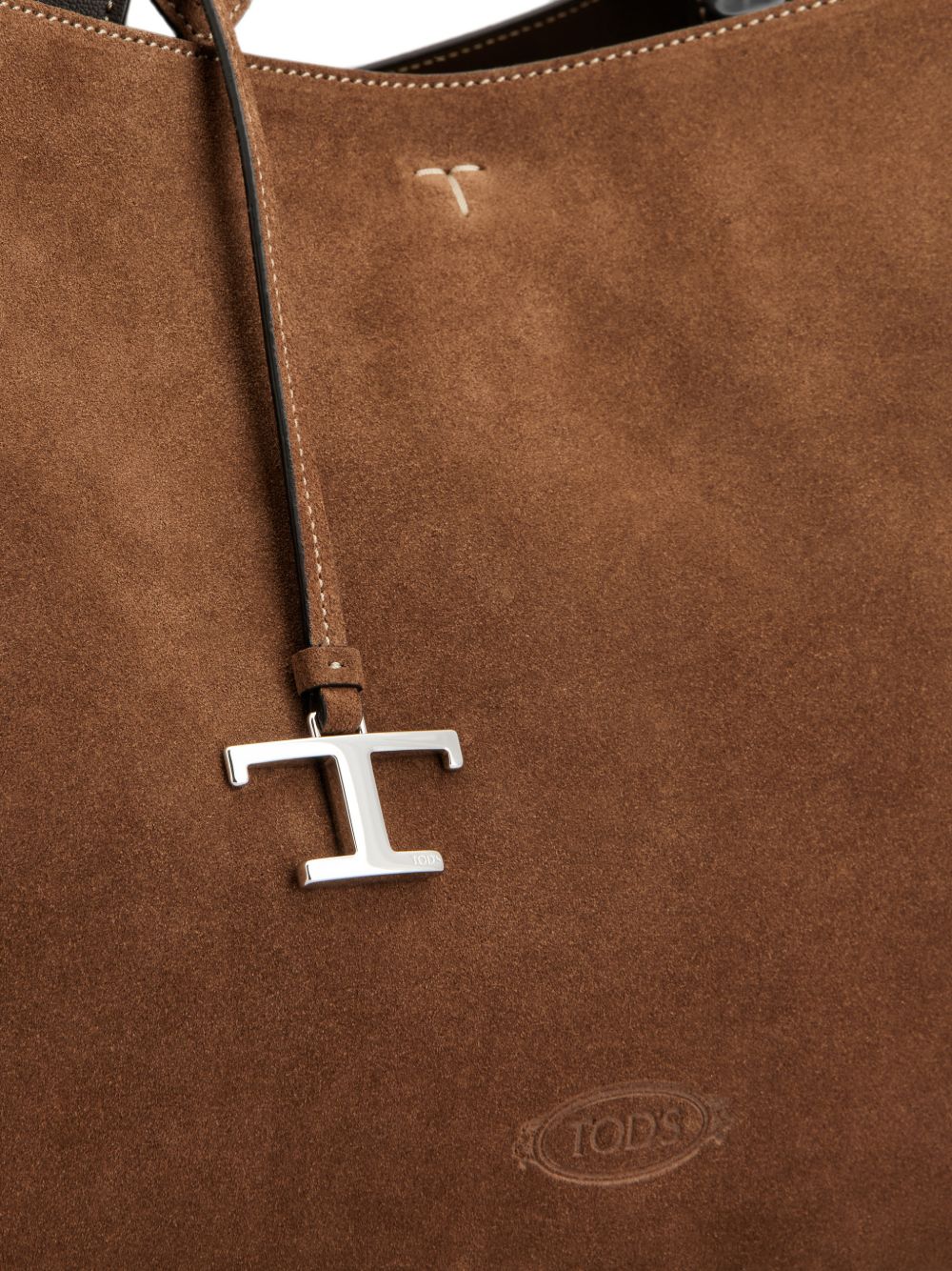T TIMELESS MEDIUM LEATHER TOTE