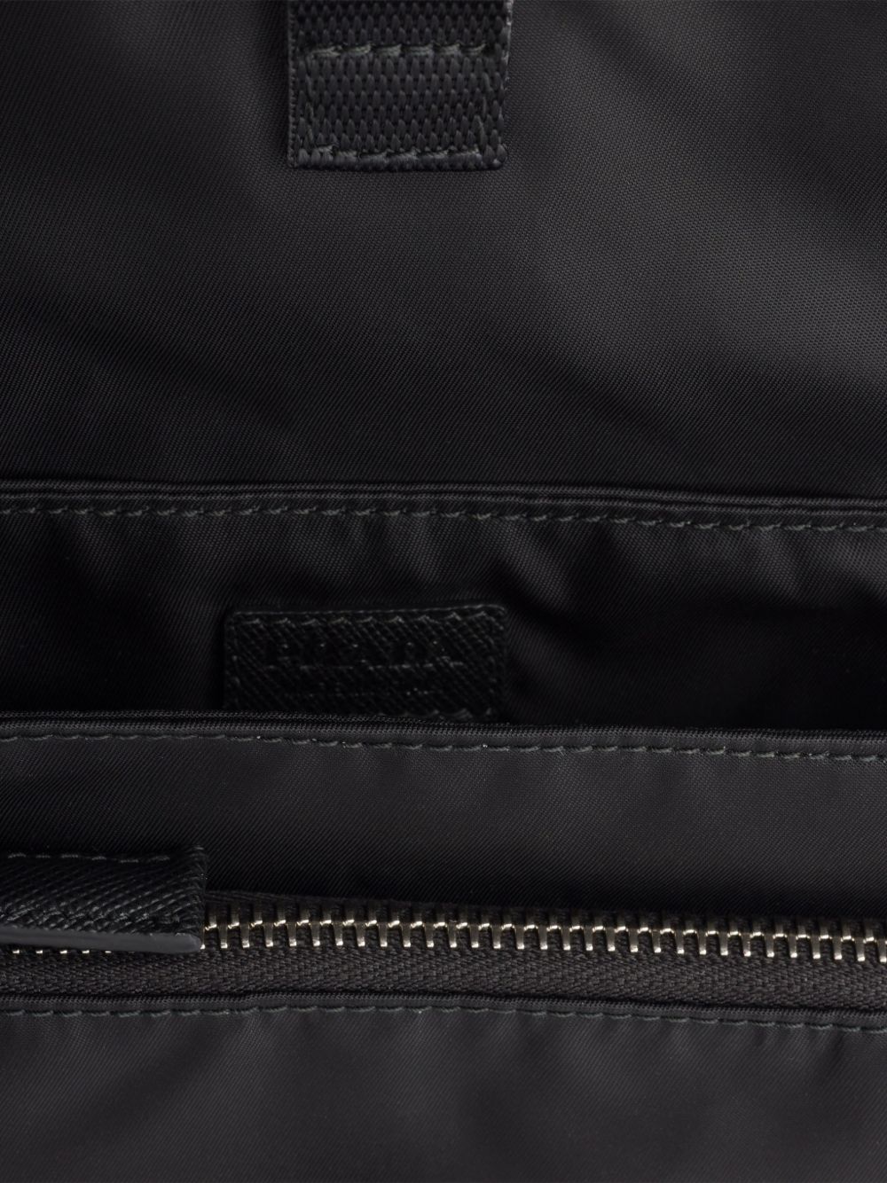 RE-NYLON PHONE POUCH
