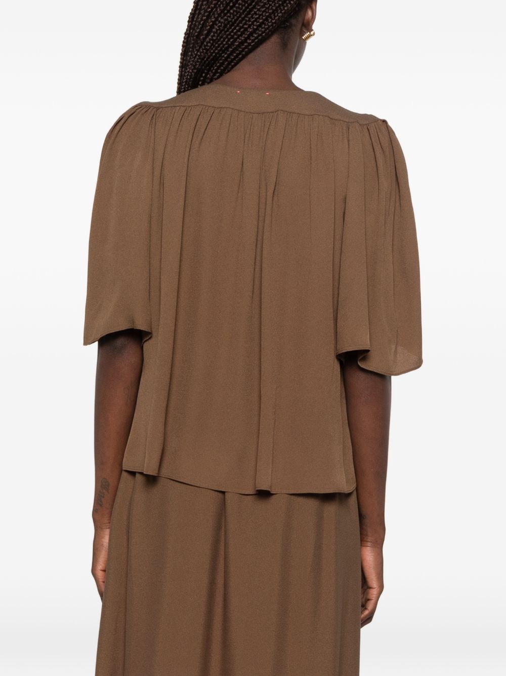 V-NECKED TOP