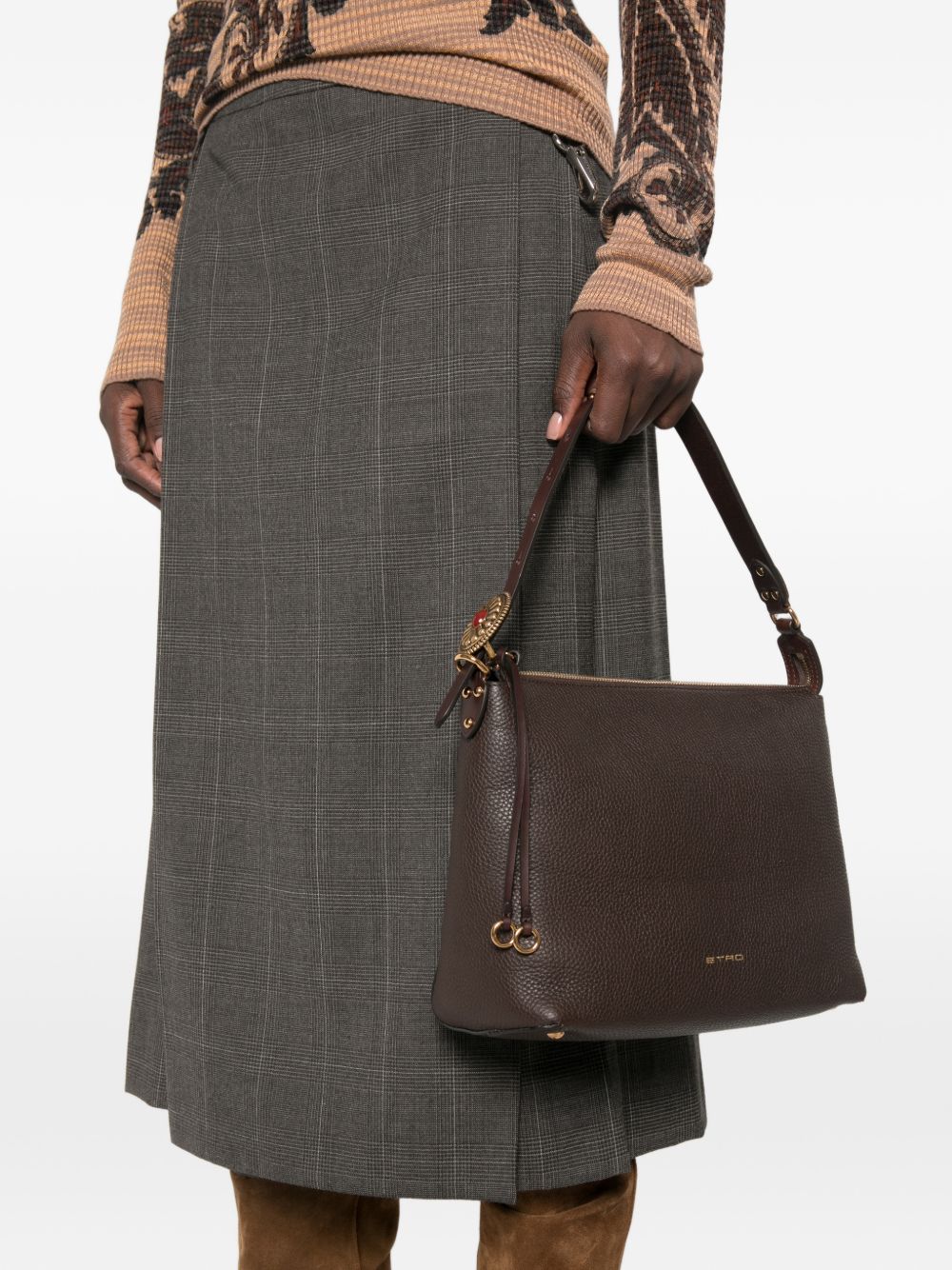 MEDIUM LEATHER HOBO BAG
