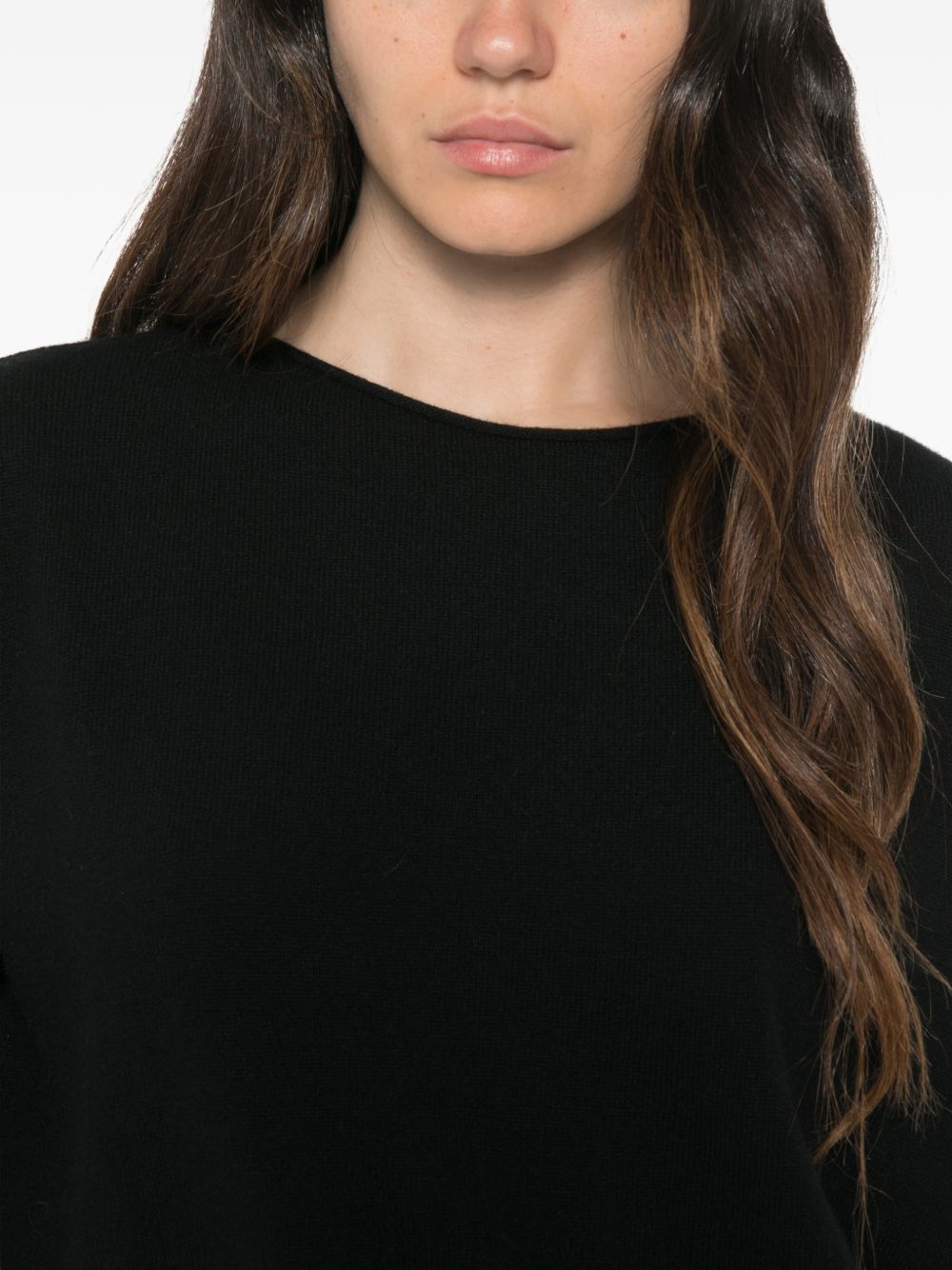 CASHMERE CREWNECK SWEATER