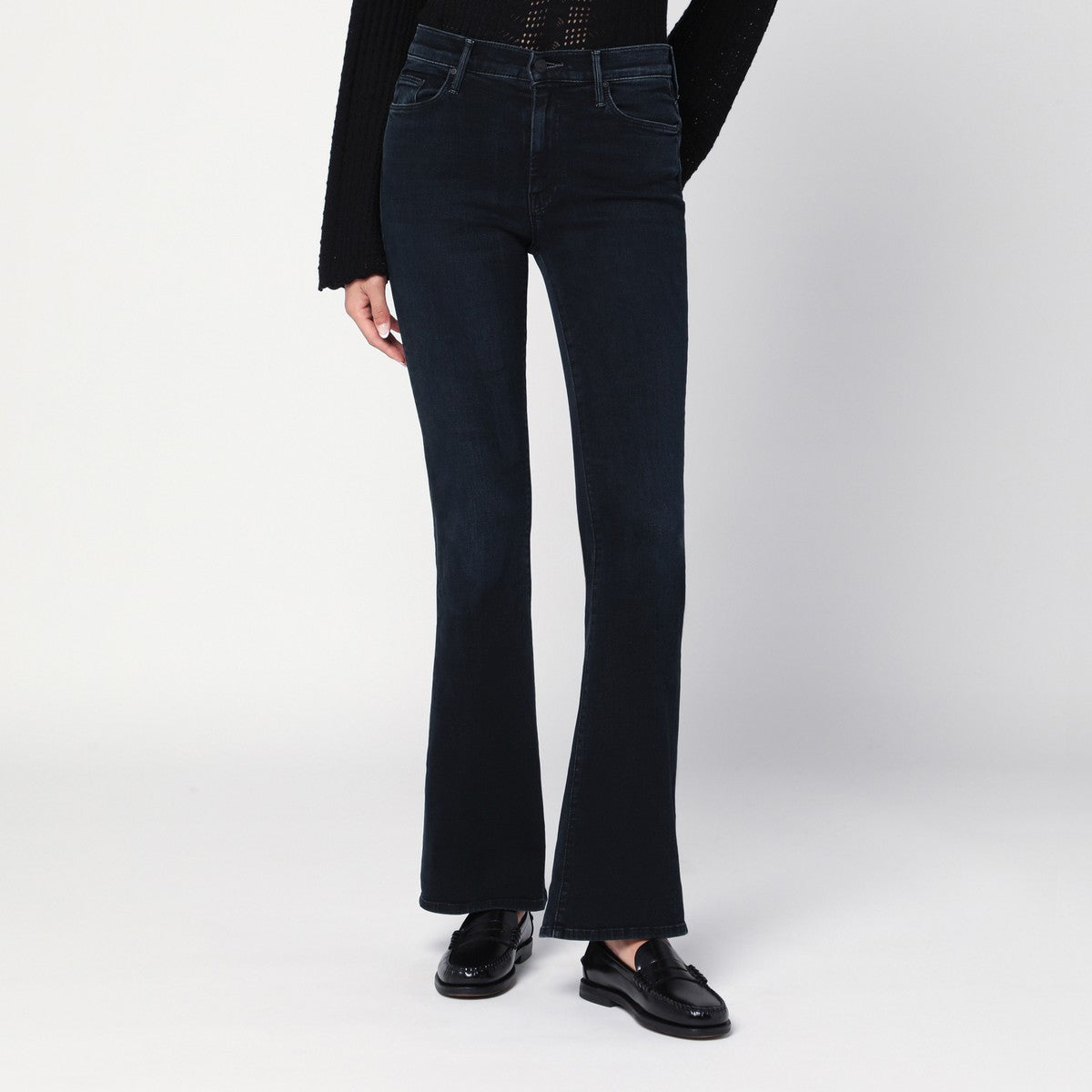 Mother The Weekender cropped jeans in black Mother 