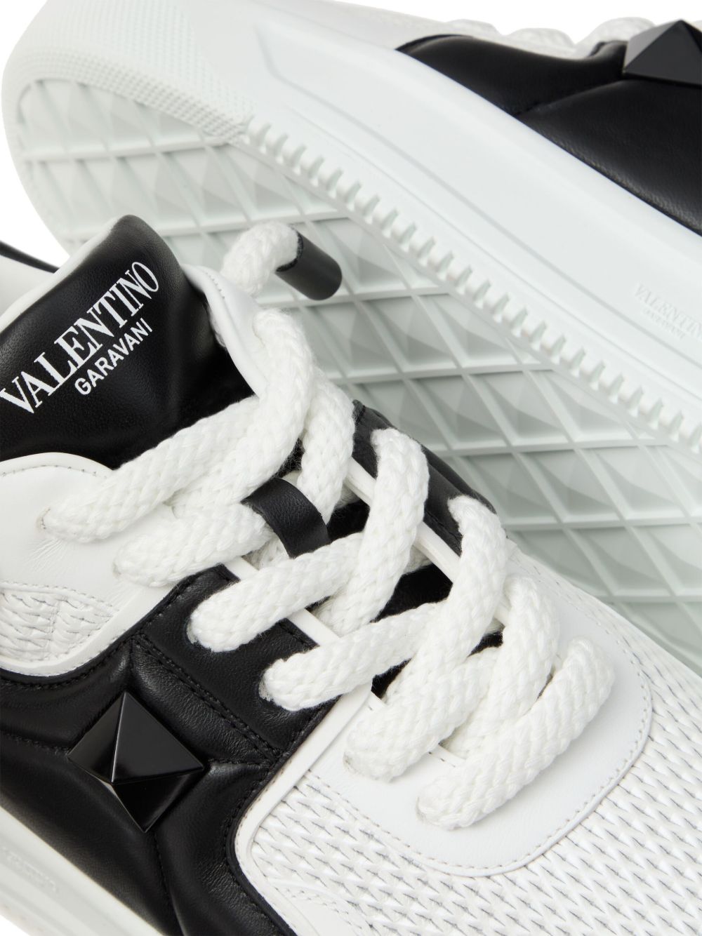 Valentino Garavani One Stud leather sneakers Valentino Garavani