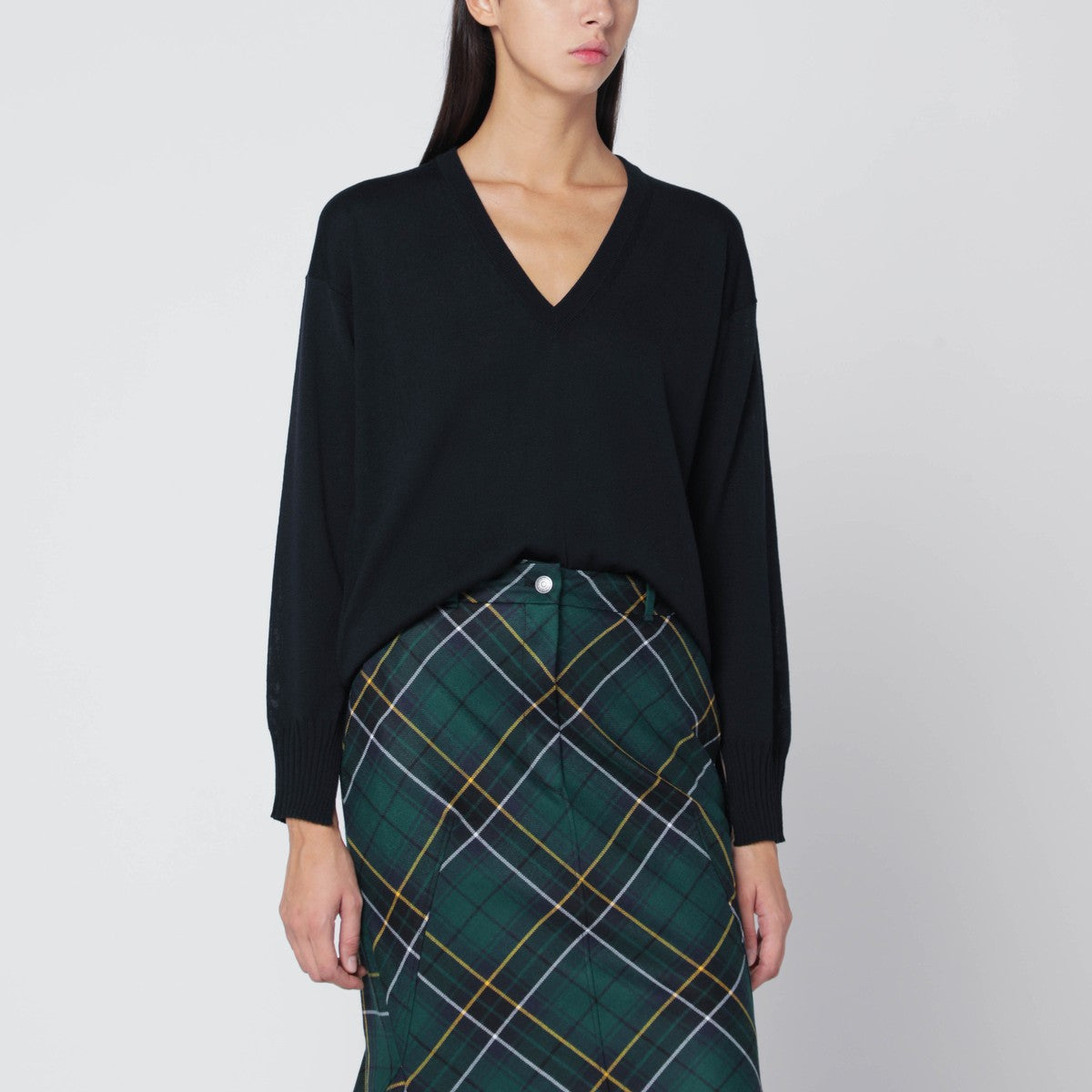 Roberto Collina Navy blue wool V-neck sweater Roberto Collina 