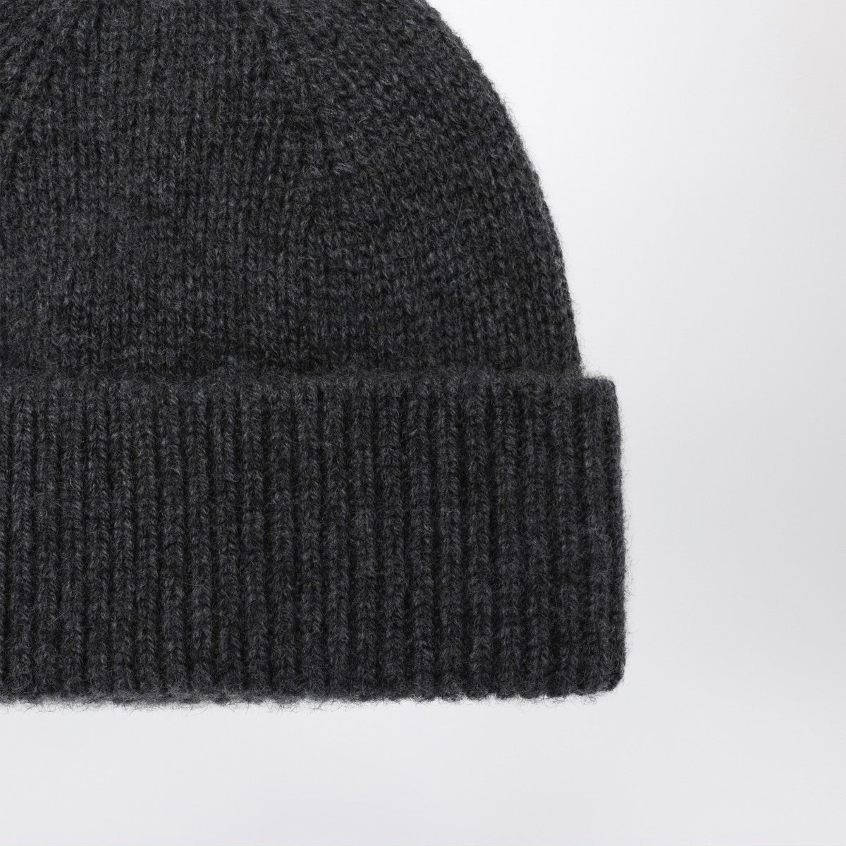 Roberto Collina Cashmere Beanie in Anthracite Grey Roberto Collina 