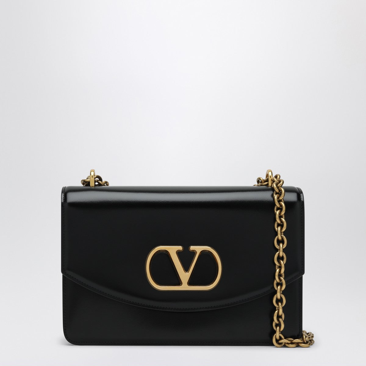 Valentino Garavani Black leather shoulder bag Valentino Garavani 