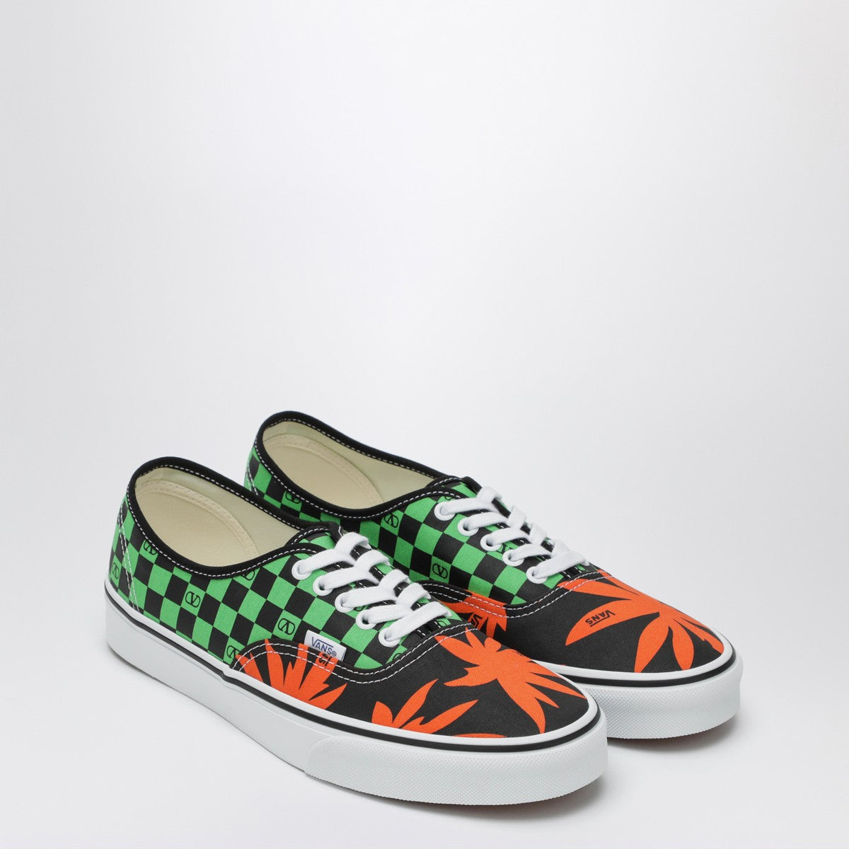 Valentino Garavani X Vans Sneaker Low-Top with VLogo Checkerboard print and Tropical Leaves Valentino Garavani X Vans 