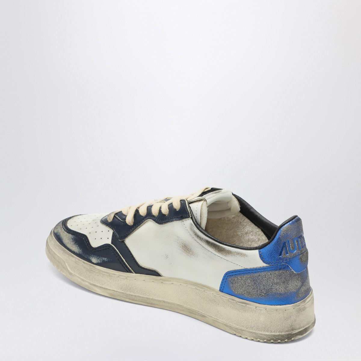 AUTRY White/black/blue Medalist Low Super Vintage sneakers Autry 