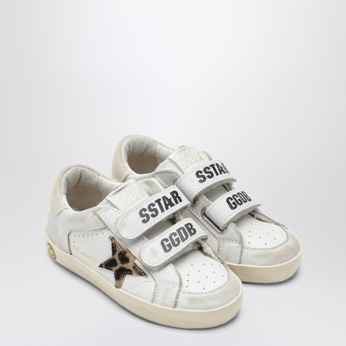 Golden Goose Old School sneakers in white with leopard-print star Golden Goose 