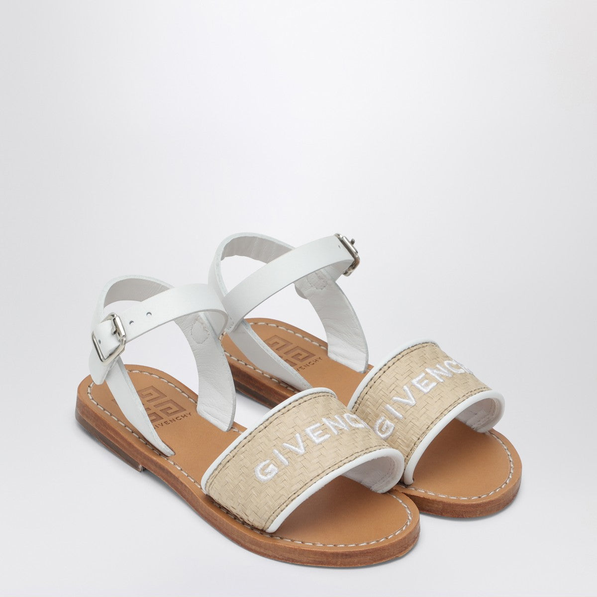 Givenchy White/beige sandals with logo Givenchy 