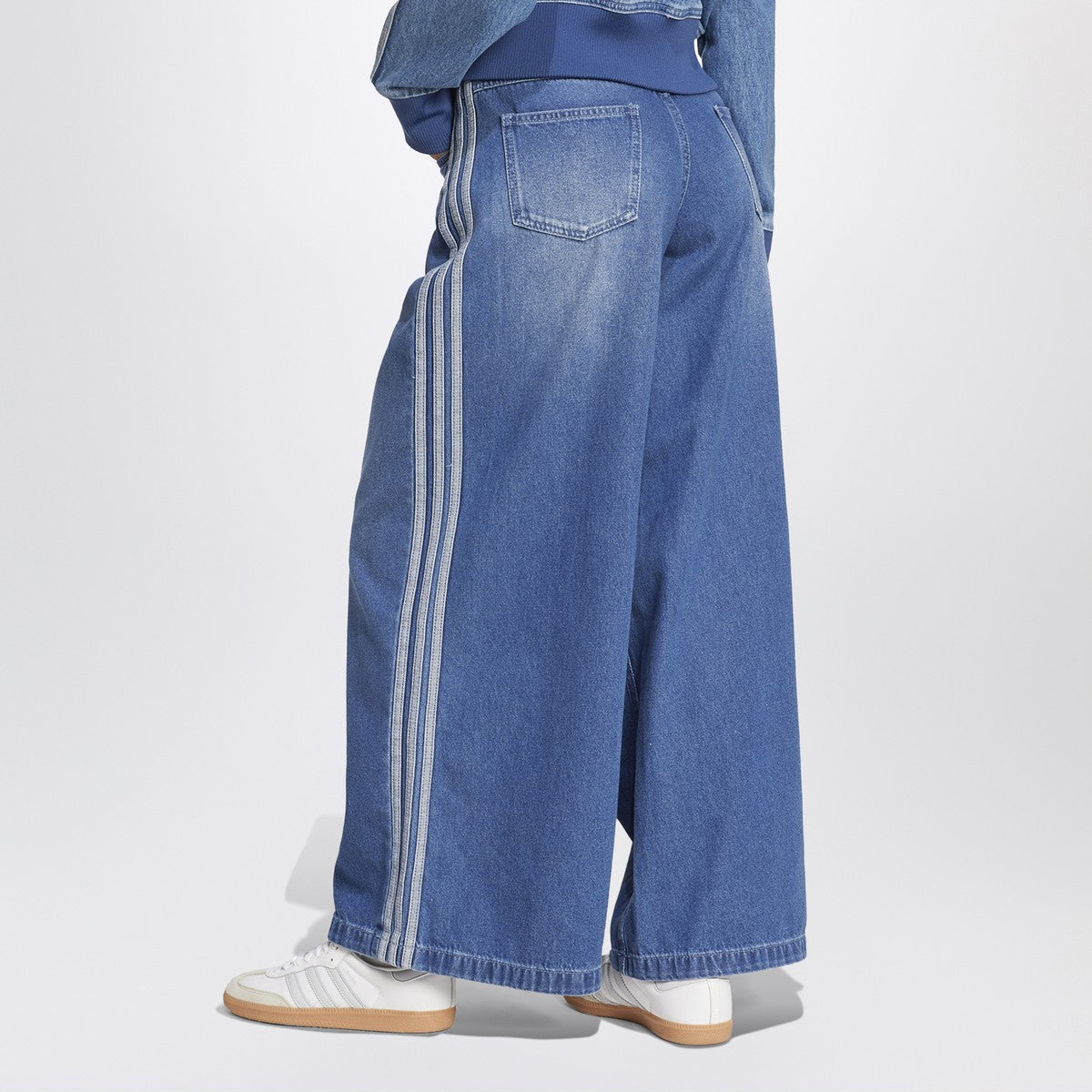 adidas Originals Firebird mid blue jeans adidas Originals 