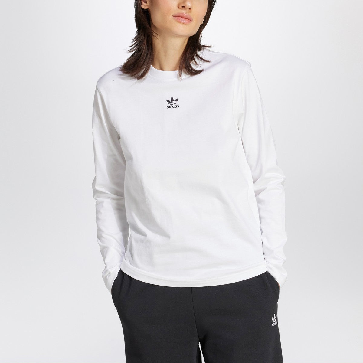adidas Originals White long-sleeved Essentials T-shirt adidas Originals 