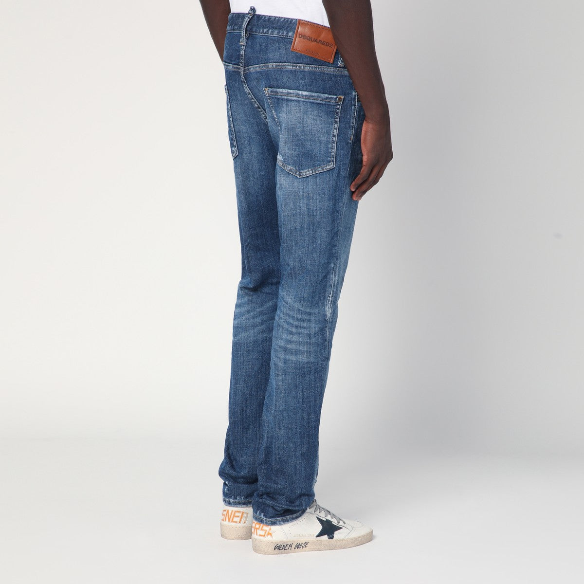 Dsquared2 Medium Perfecto Wash Cool Guy jeans in faded blue Dsquared2 