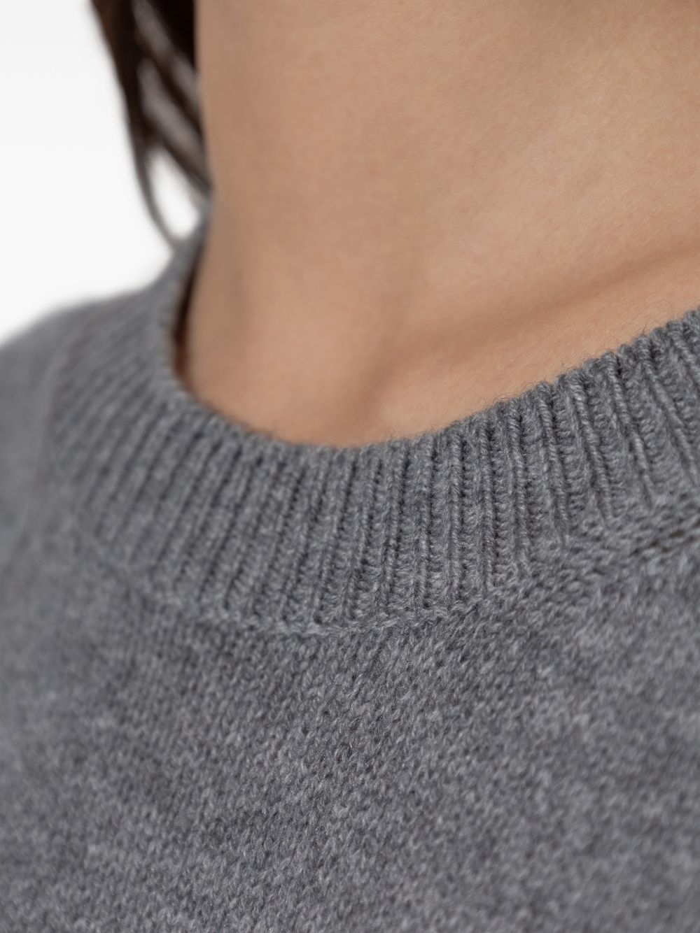 CASHMERE CREWNECK SWEATER