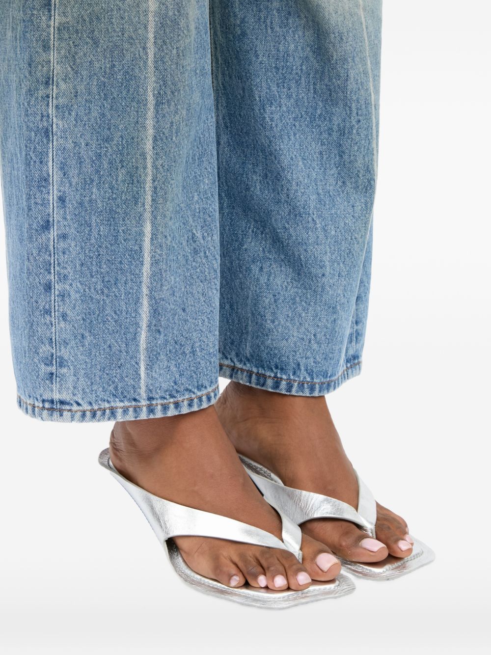 THONG HEEL SANDALS