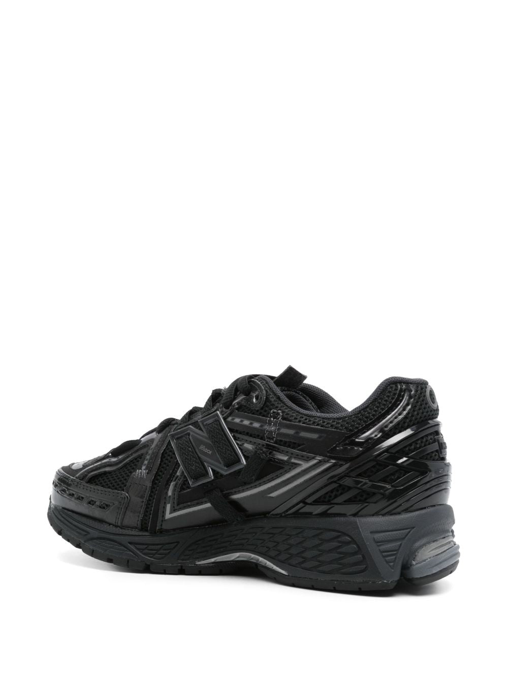1906 SNEAKERS