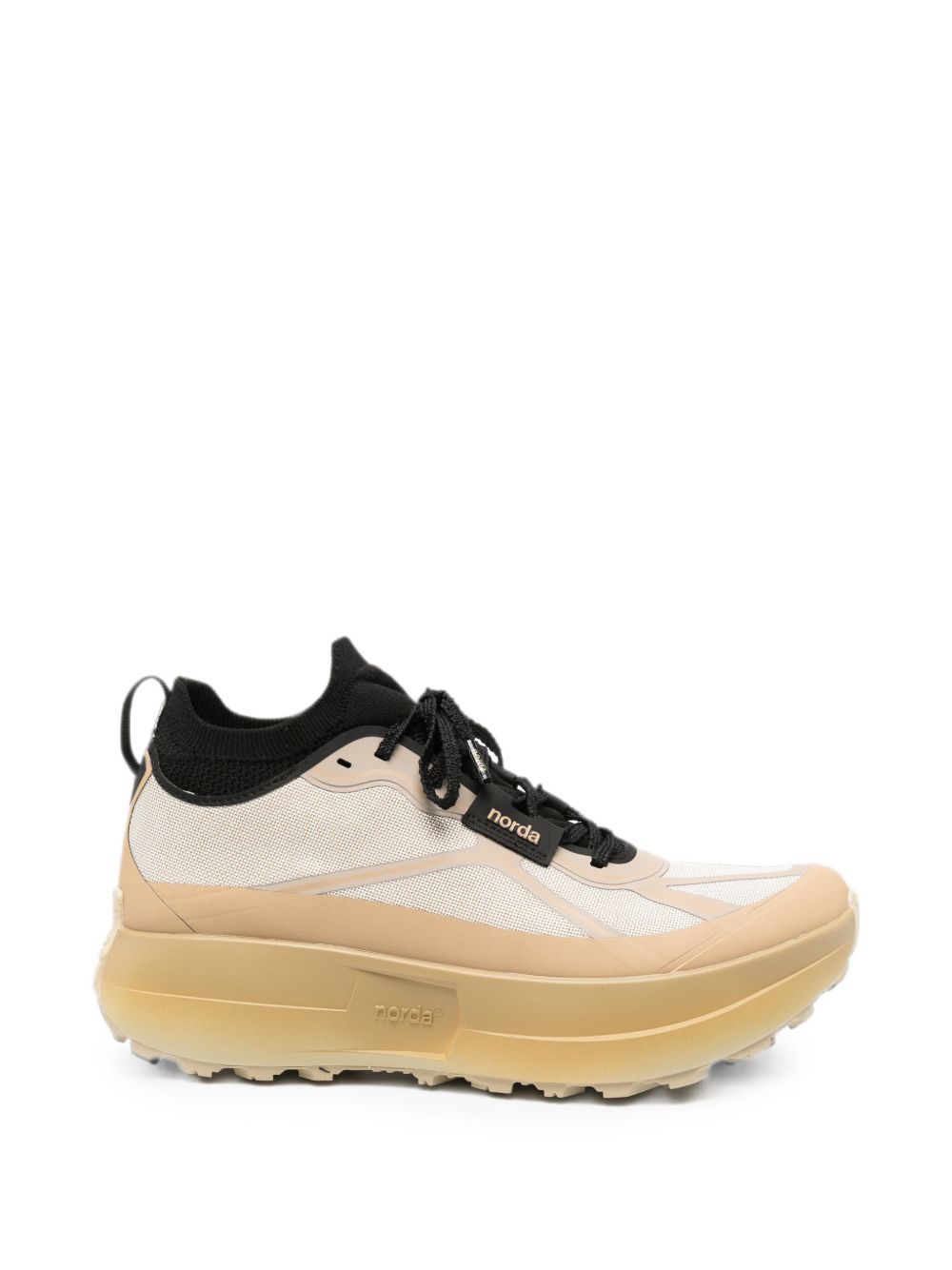 055 SNEAKERS