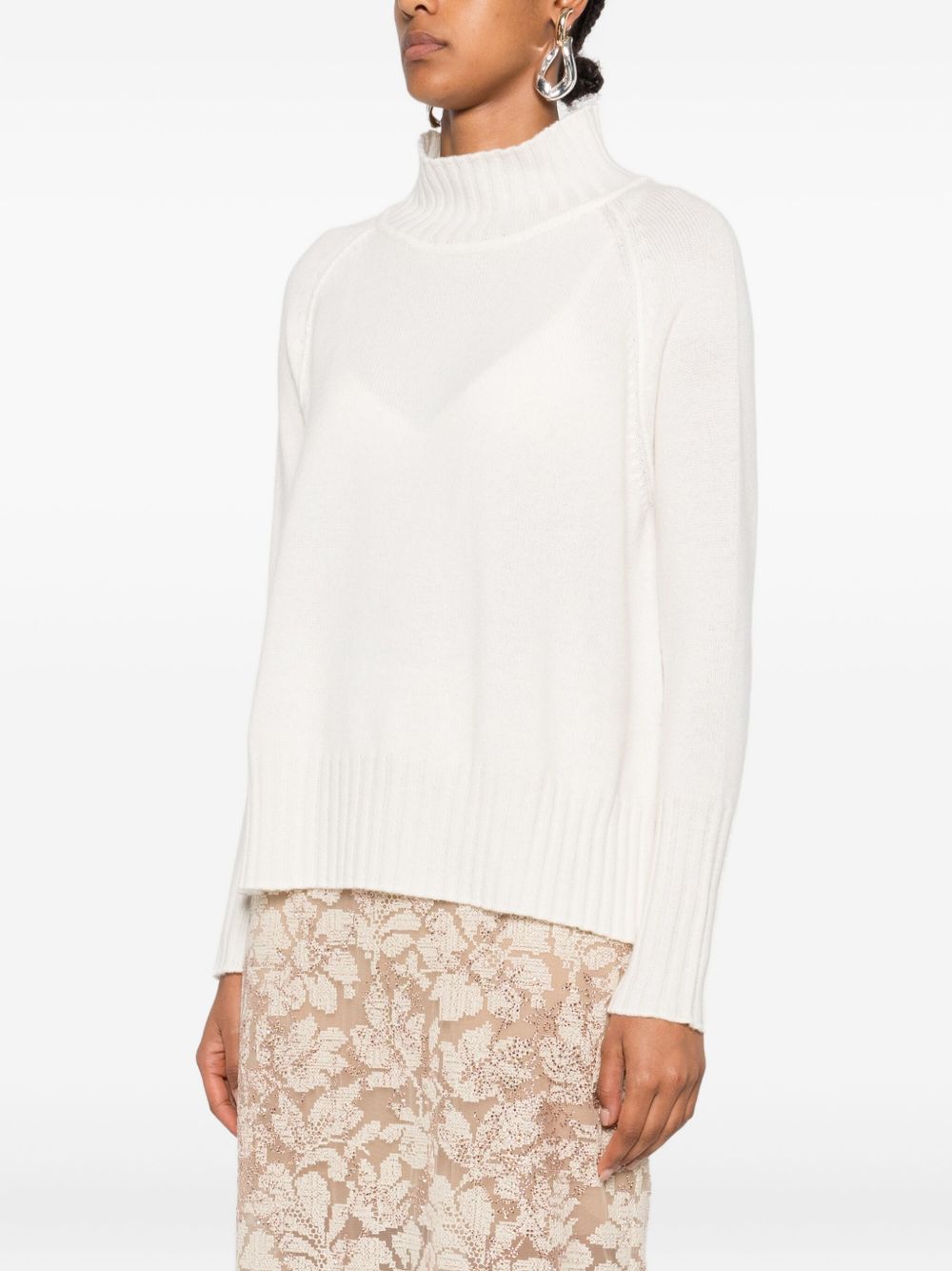 CASHMERE TURTLE-NECK SWEATER